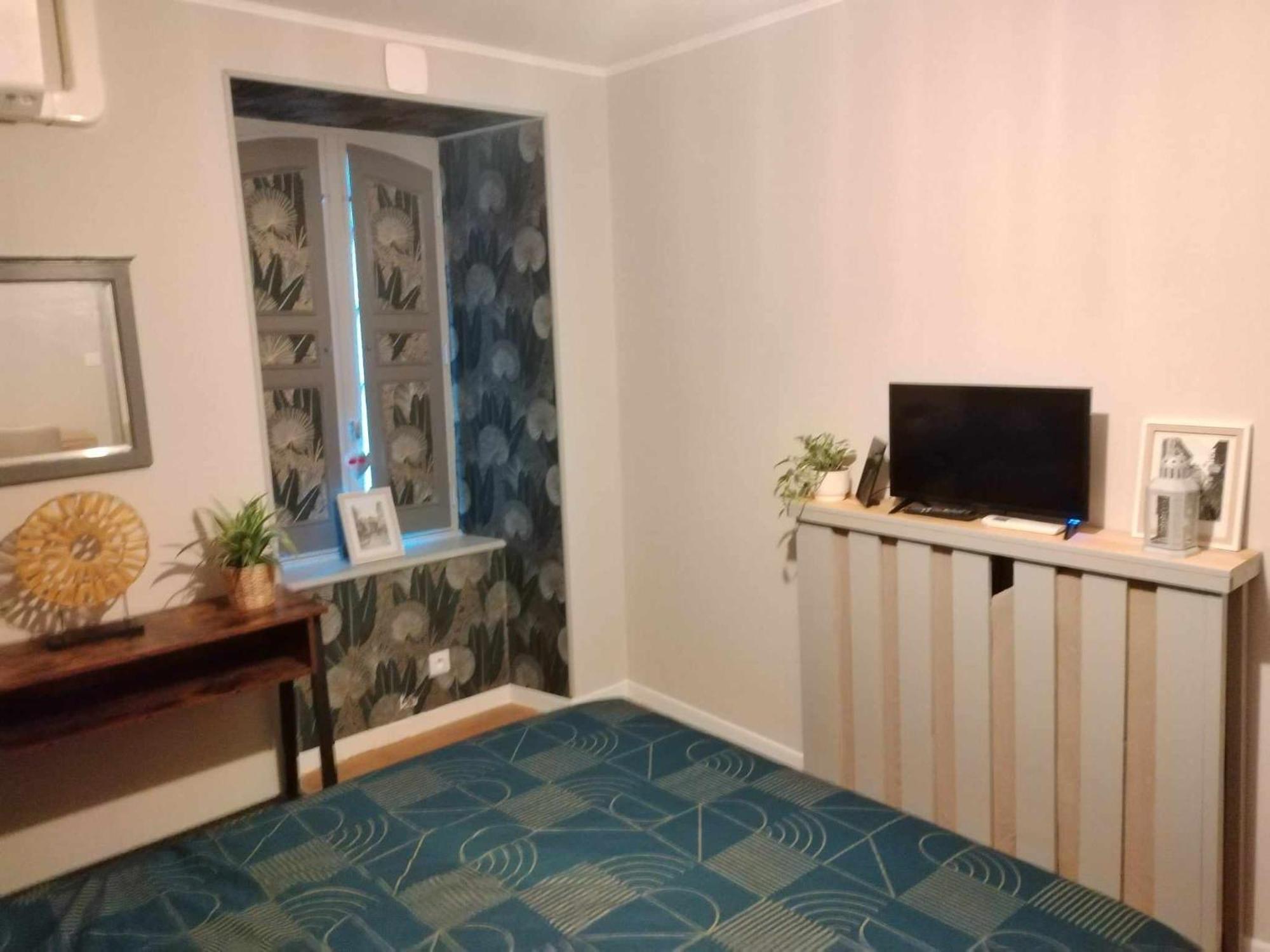 Chambre D'Hote Familiale De La Maison Bleue Lanvallay ภายนอก รูปภาพ